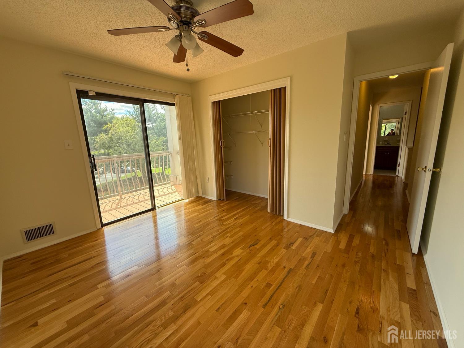 1515 Edison Glen Terrace Middlesex NJ 08837