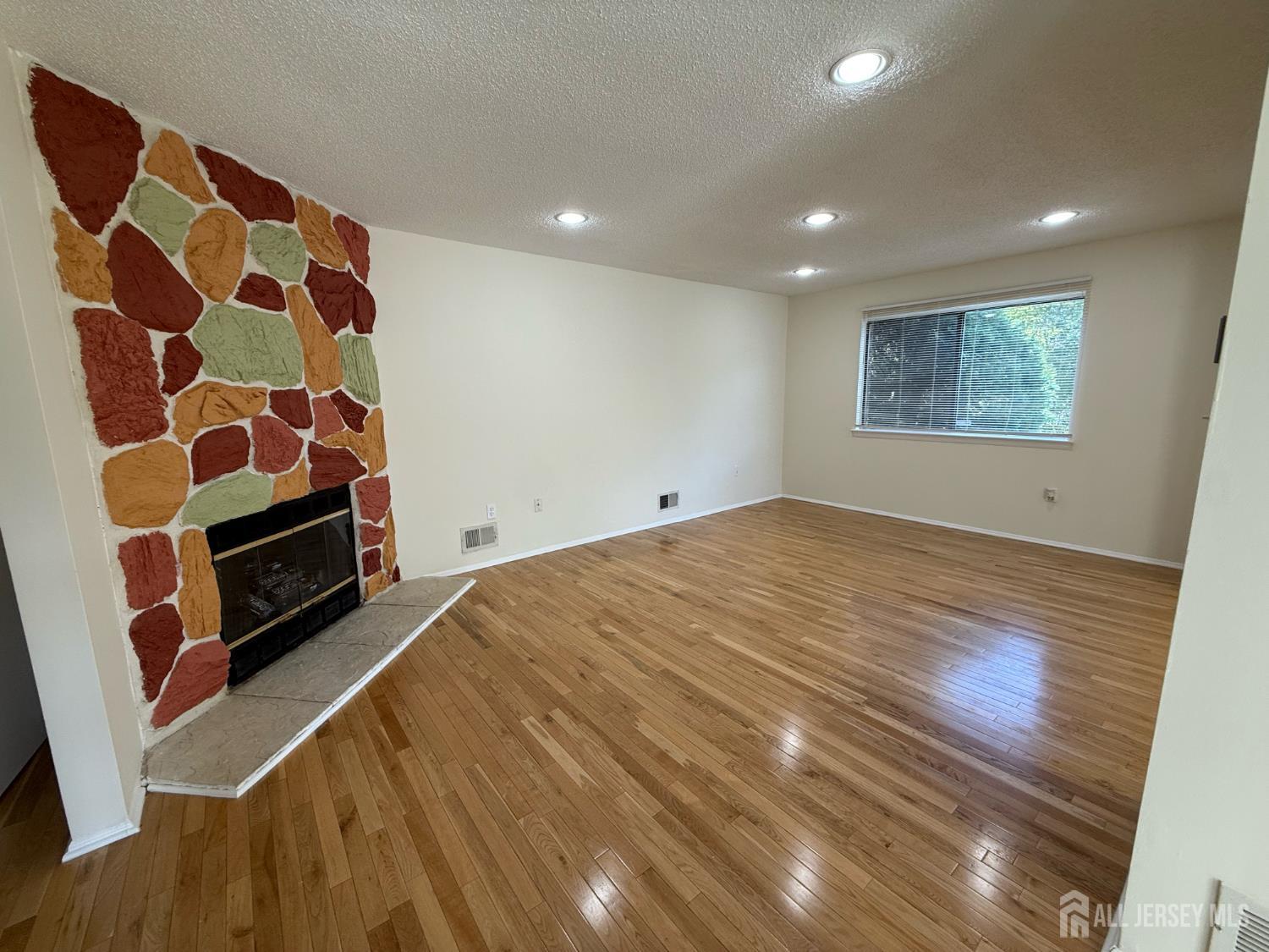 1515 Edison Glen Terrace Middlesex NJ 08837