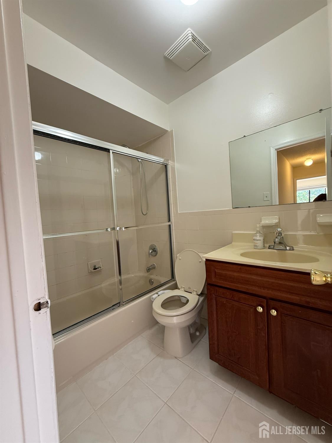 1515 Edison Glen Terrace Middlesex NJ 08837