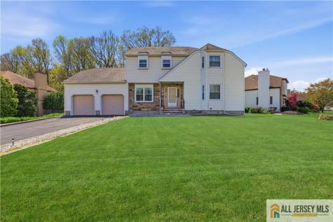 40 La Valencia Road Old Bridge NJ 07726