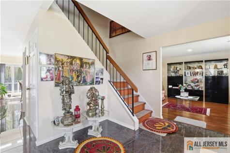 40 La Valencia Road Old Bridge NJ 07726