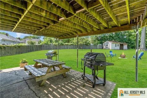 8 Whitehall Avenue Edison NJ 08820