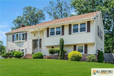 8 Whitehall Avenue Edison NJ 08820