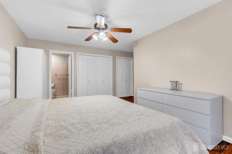 212 Sunshine Court Parlin NJ 08859