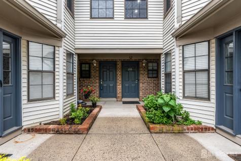212 Sunshine Court Parlin NJ 08859