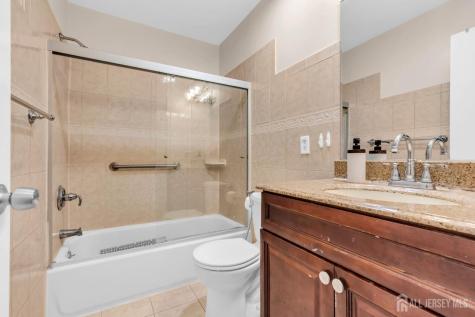 212 Sunshine Court Parlin NJ 08859