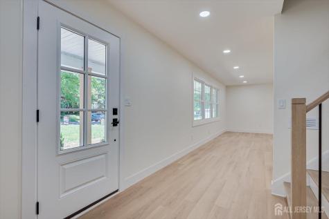 300 E Chestnut Avenue E Metuchen NJ 08840