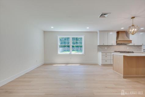 300 E Chestnut Avenue E Metuchen NJ 08840