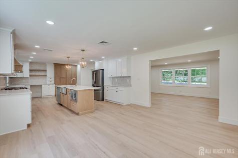 300 E Chestnut Avenue E Metuchen NJ 08840