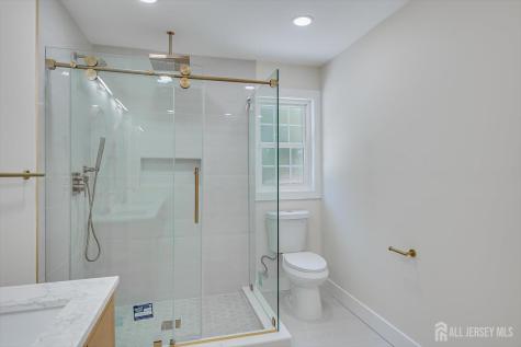 300 E Chestnut Avenue E Metuchen NJ 08840