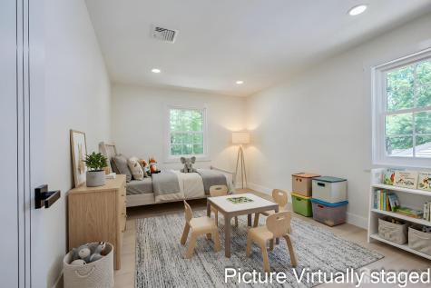 300 E Chestnut Avenue E Metuchen NJ 08840
