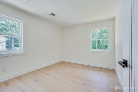 300 E Chestnut Avenue E Metuchen NJ 08840