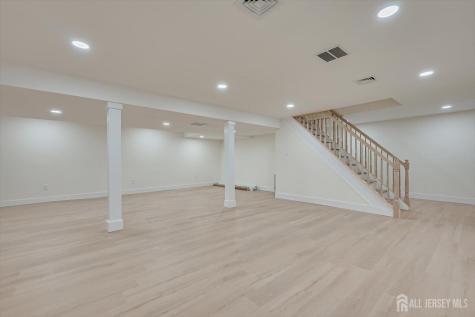 300 E Chestnut Avenue E Metuchen NJ 08840