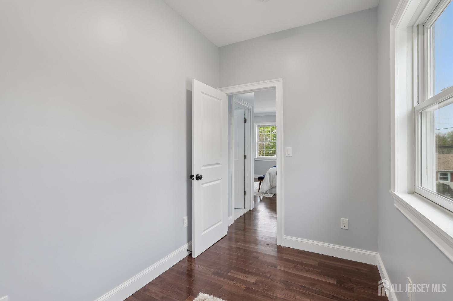 239 Suttons Lane Edison NJ 08817