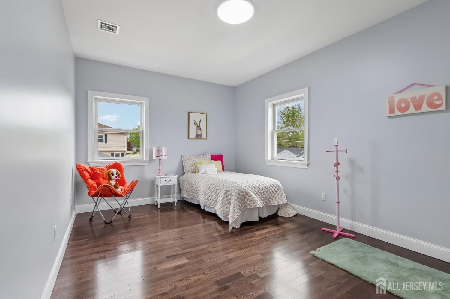 239 Suttons Lane Edison NJ 08817