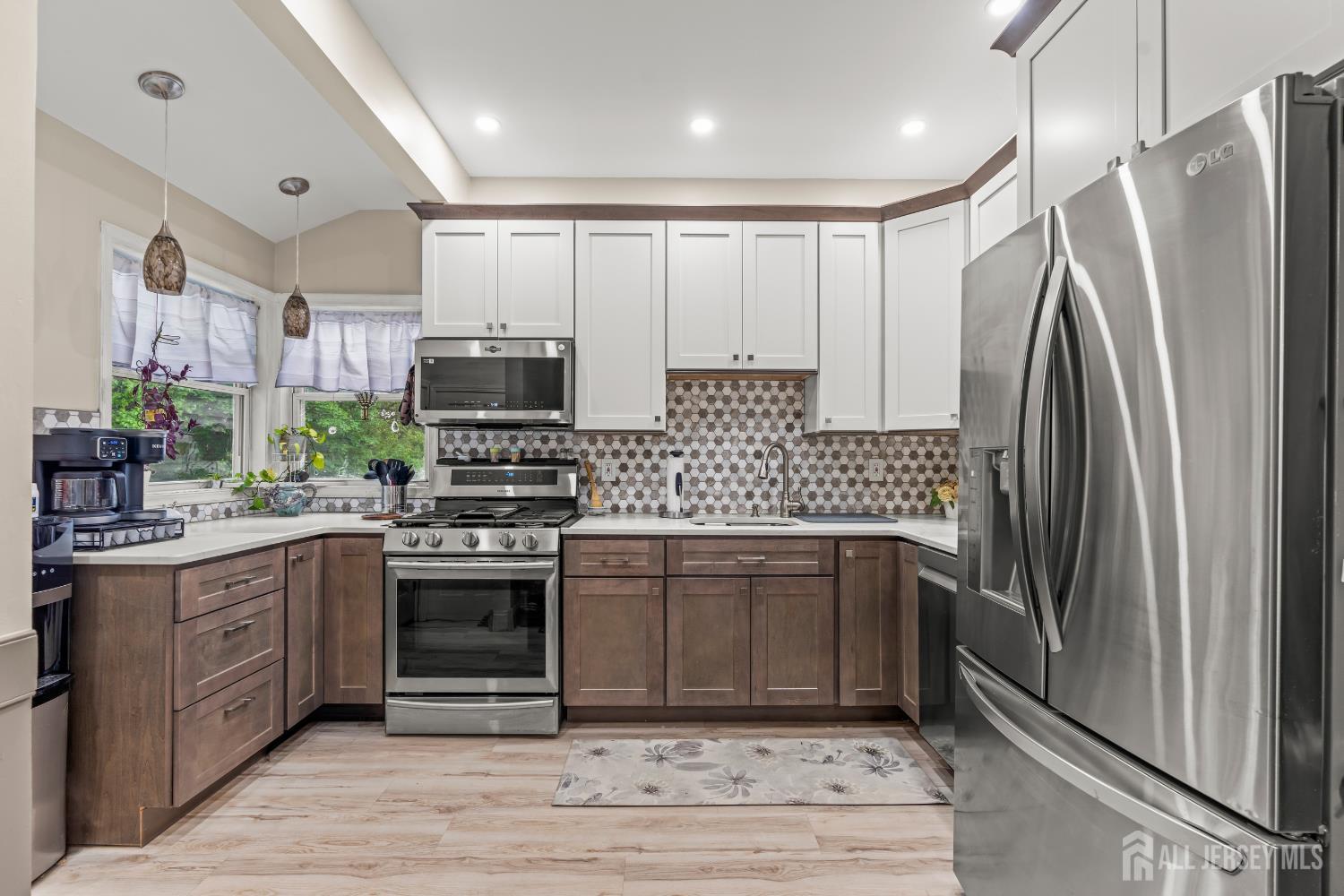 251 Arlington Drive Fords NJ 08863