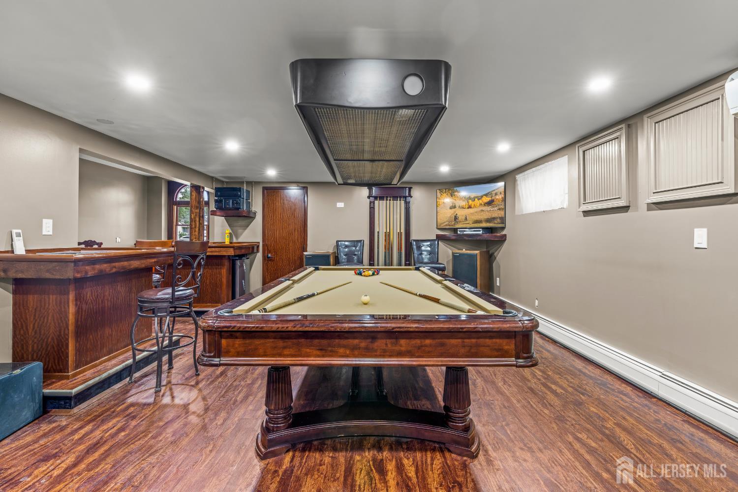 251 Arlington Drive Fords NJ 08863