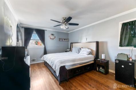 16 Wilmot Road Sayreville NJ 08872