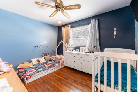 16 Wilmot Road Sayreville NJ 08872