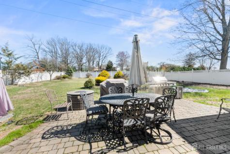 16 Wilmot Road Sayreville NJ 08872