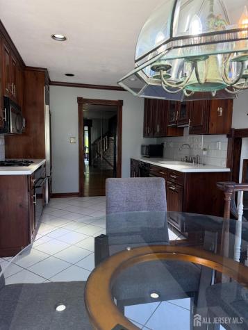 16 Wilmot Road Sayreville NJ 08872