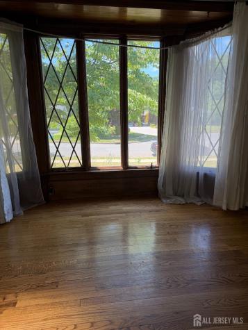 16 Wilmot Road Sayreville NJ 08872