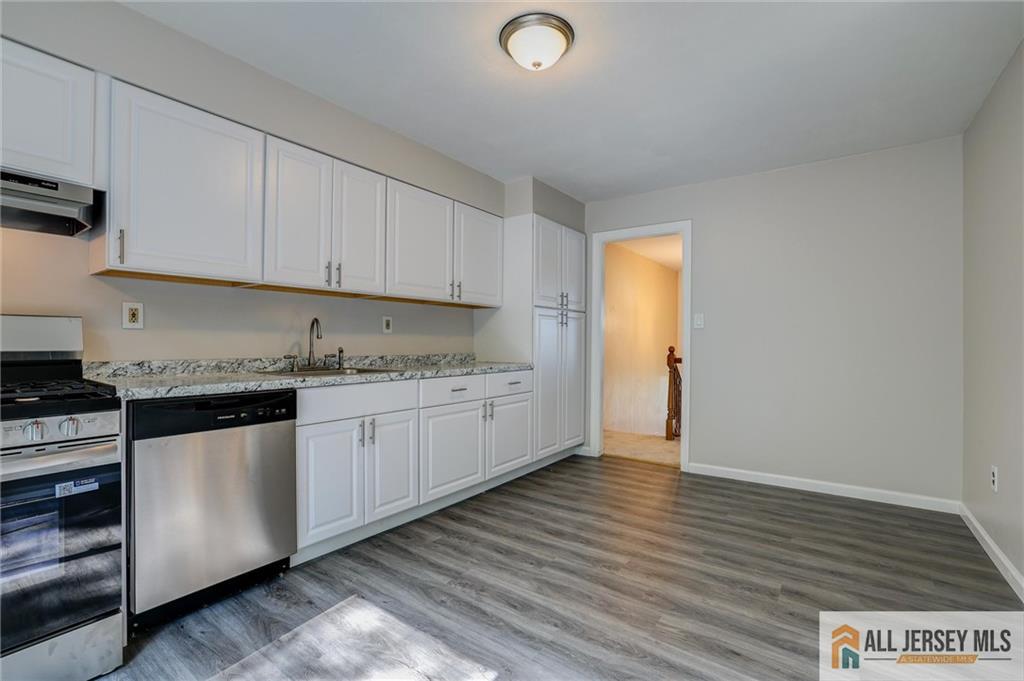18 Kierst Street Sayreville NJ 08859