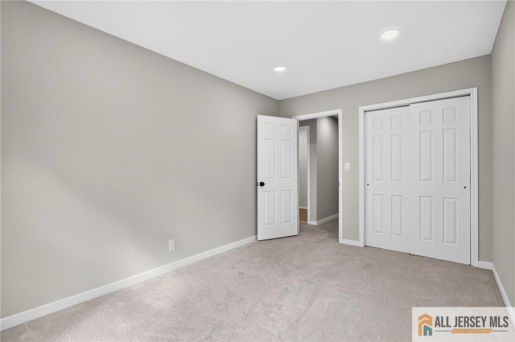 23 Thistle Court Old Bridge NJ 07747