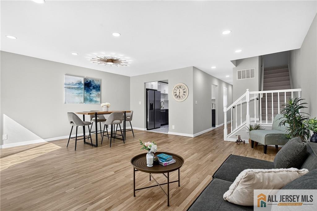 23 Thistle Court Old Bridge NJ 07747
