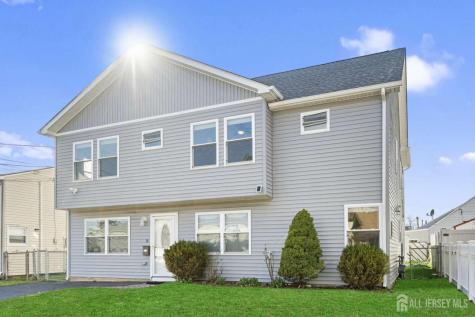 111 Daniel Street Carteret NJ 07008