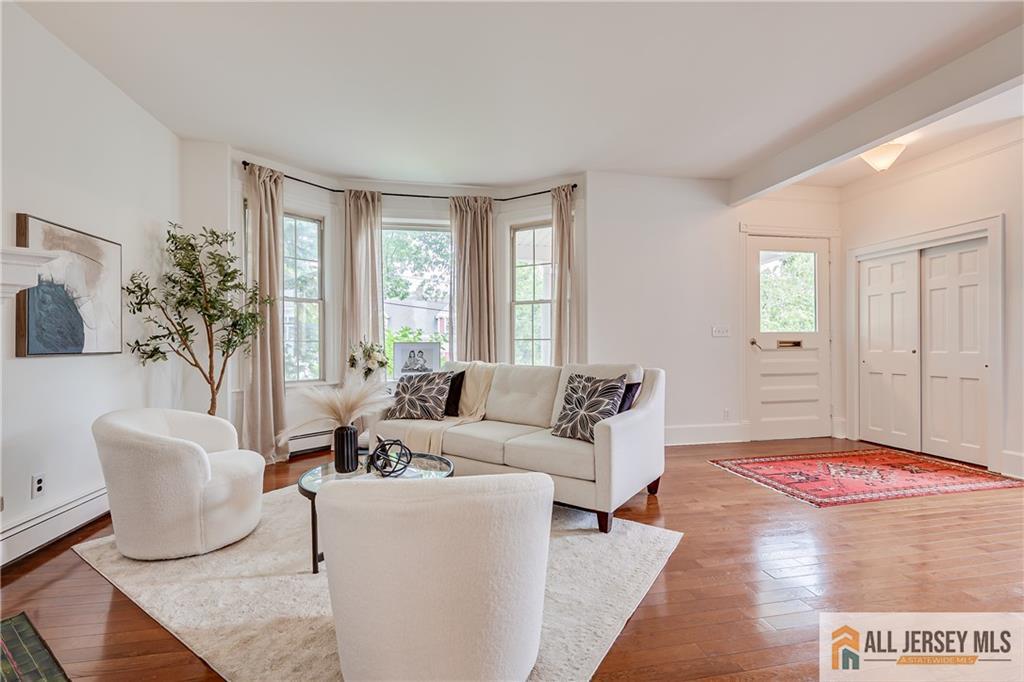 76 Spring Street Metuchen NJ 08840