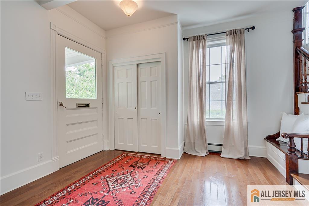 76 Spring Street Metuchen NJ 08840