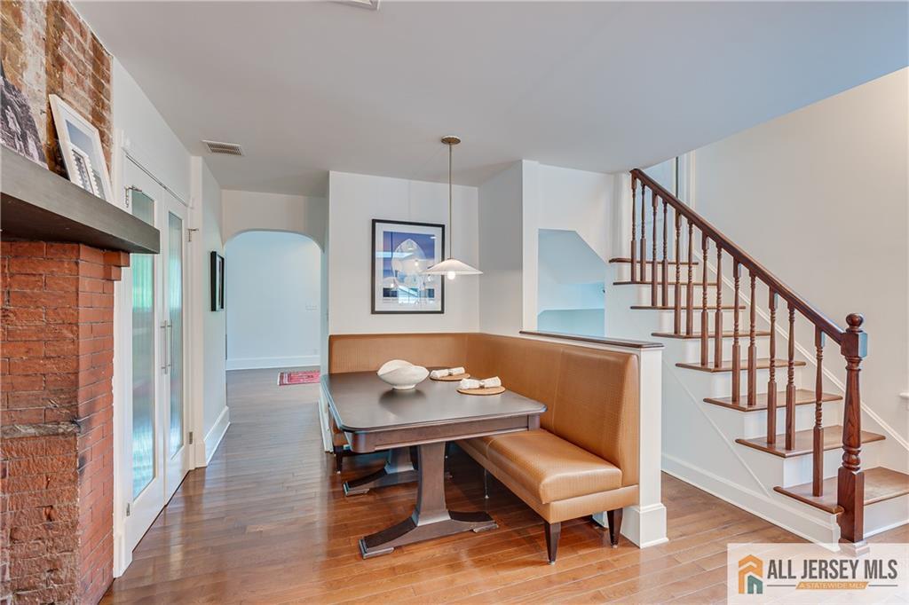 76 Spring Street Metuchen NJ 08840