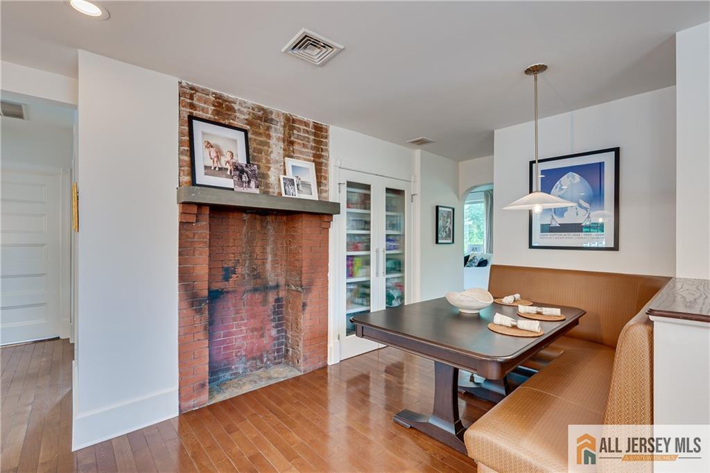 76 Spring Street Metuchen NJ 08840