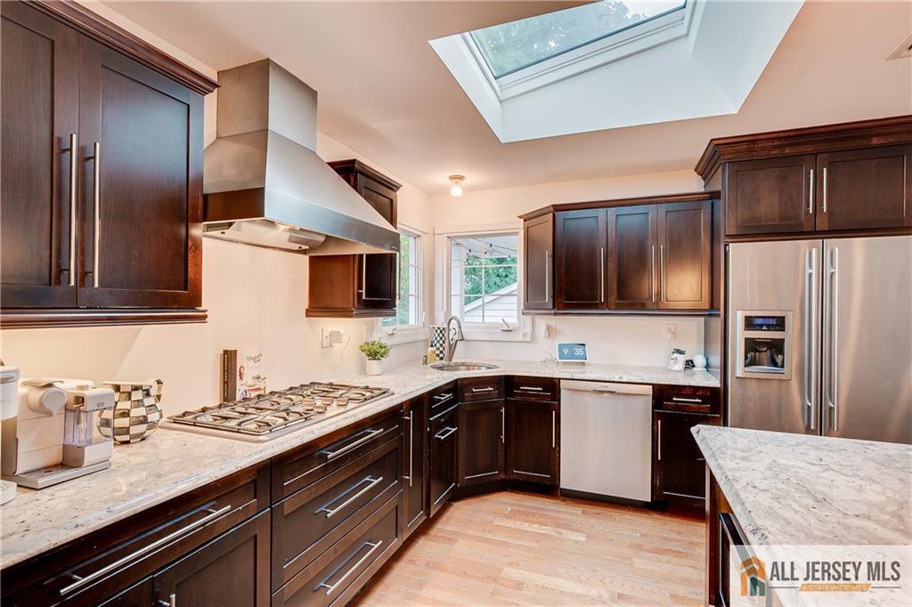 76 Spring Street Metuchen NJ 08840