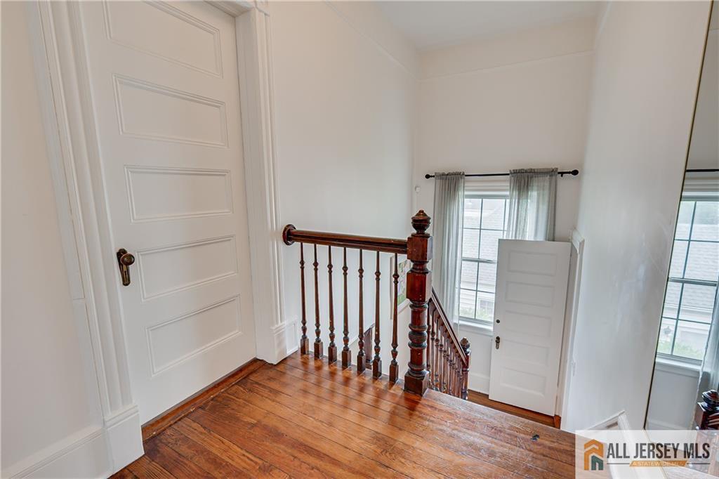 76 Spring Street Metuchen NJ 08840