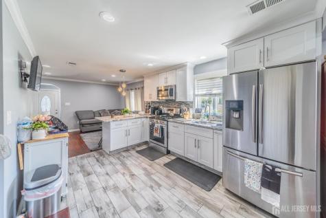 26 Water Street South River NJ 08882