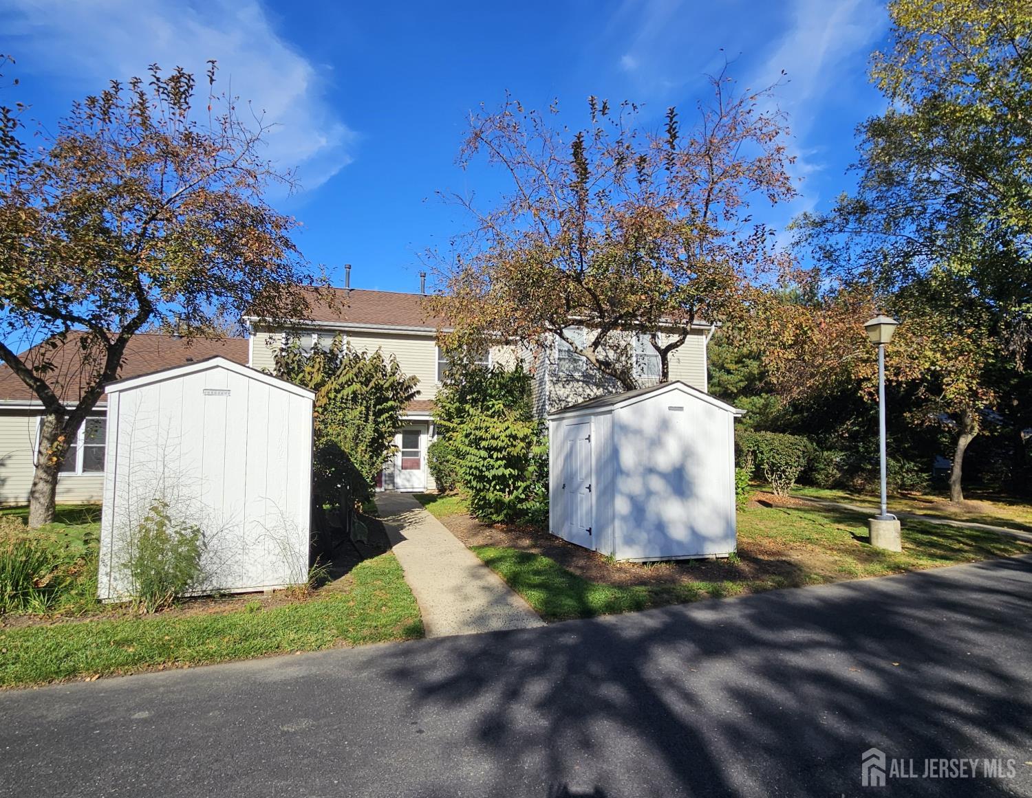 203 Danser Drive Cranbury NJ 08512
