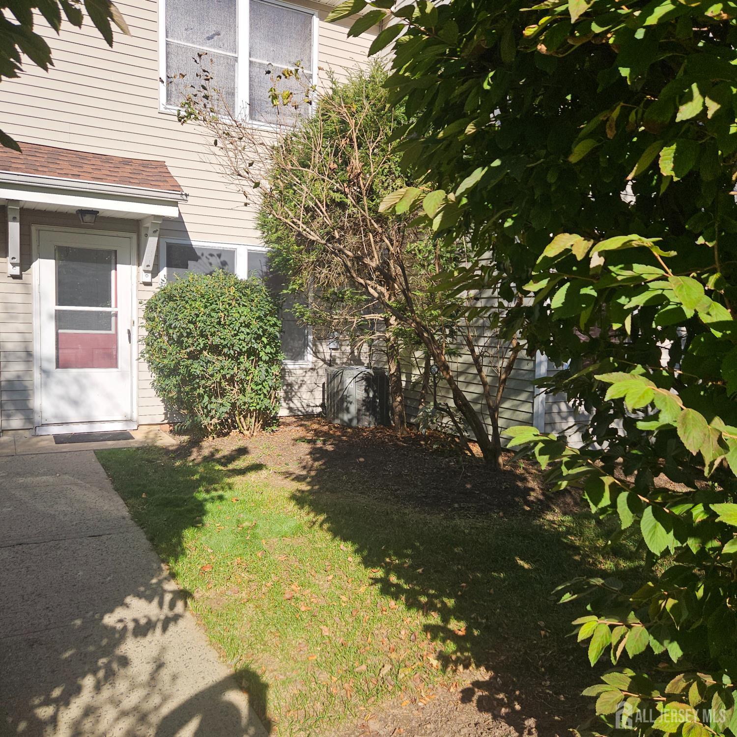 203 Danser Drive Cranbury NJ 08512