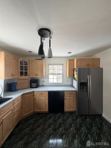 20 Lincoln Avenue Carteret NJ 07008