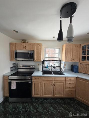 20 Lincoln Avenue Carteret NJ 07008