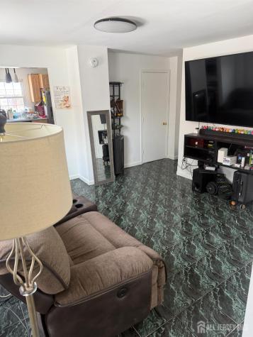 20 Lincoln Avenue Carteret NJ 07008