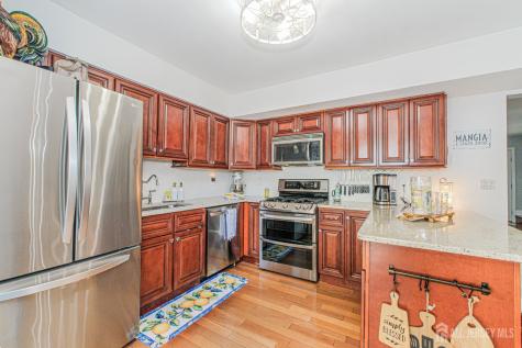 4 Shilling Way Jackson NJ 08527