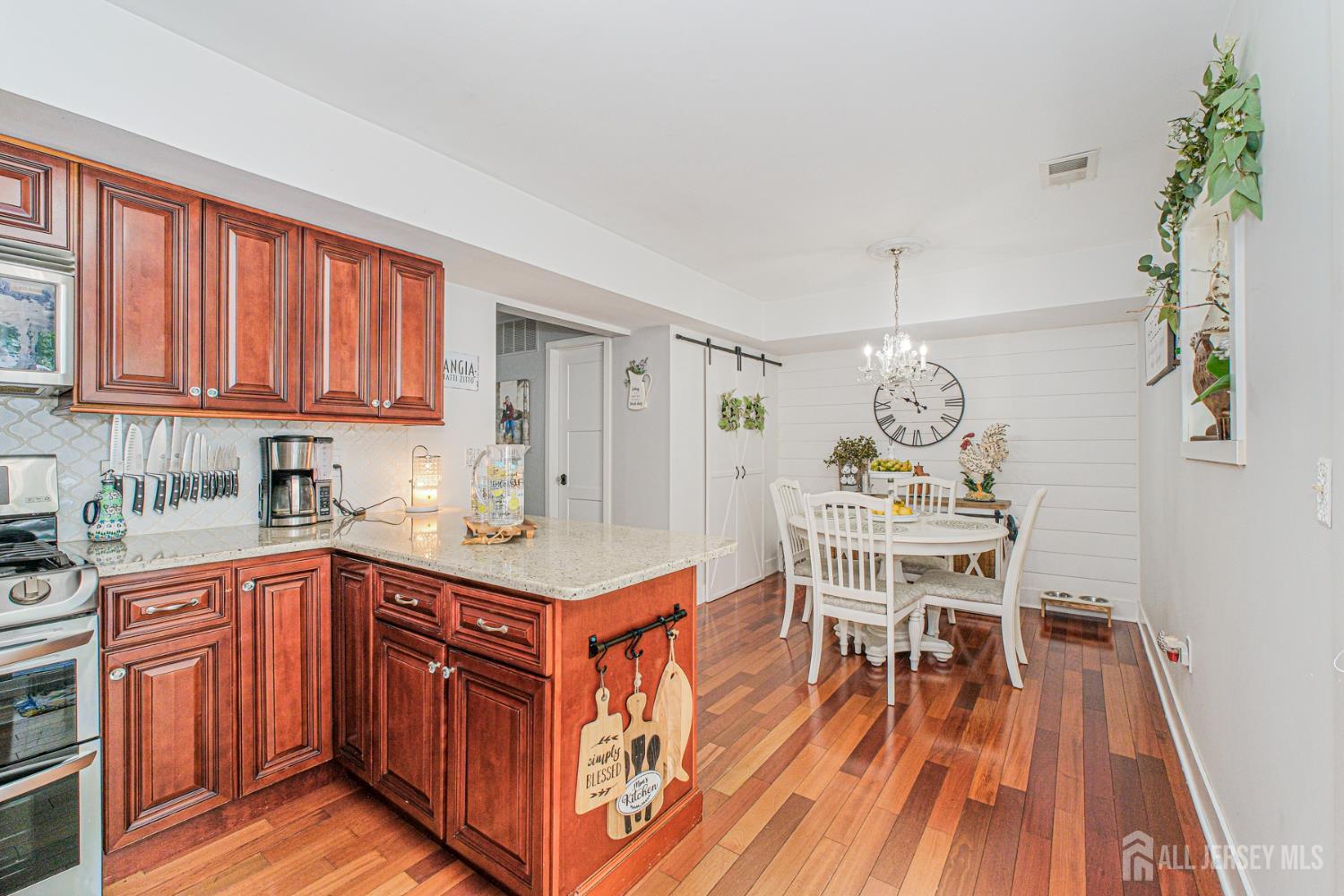 4 Shilling Way Jackson NJ 08527