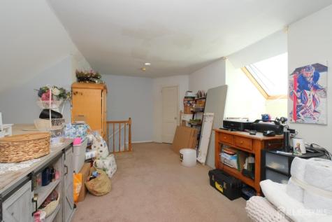 4 Shilling Way Jackson NJ 08527