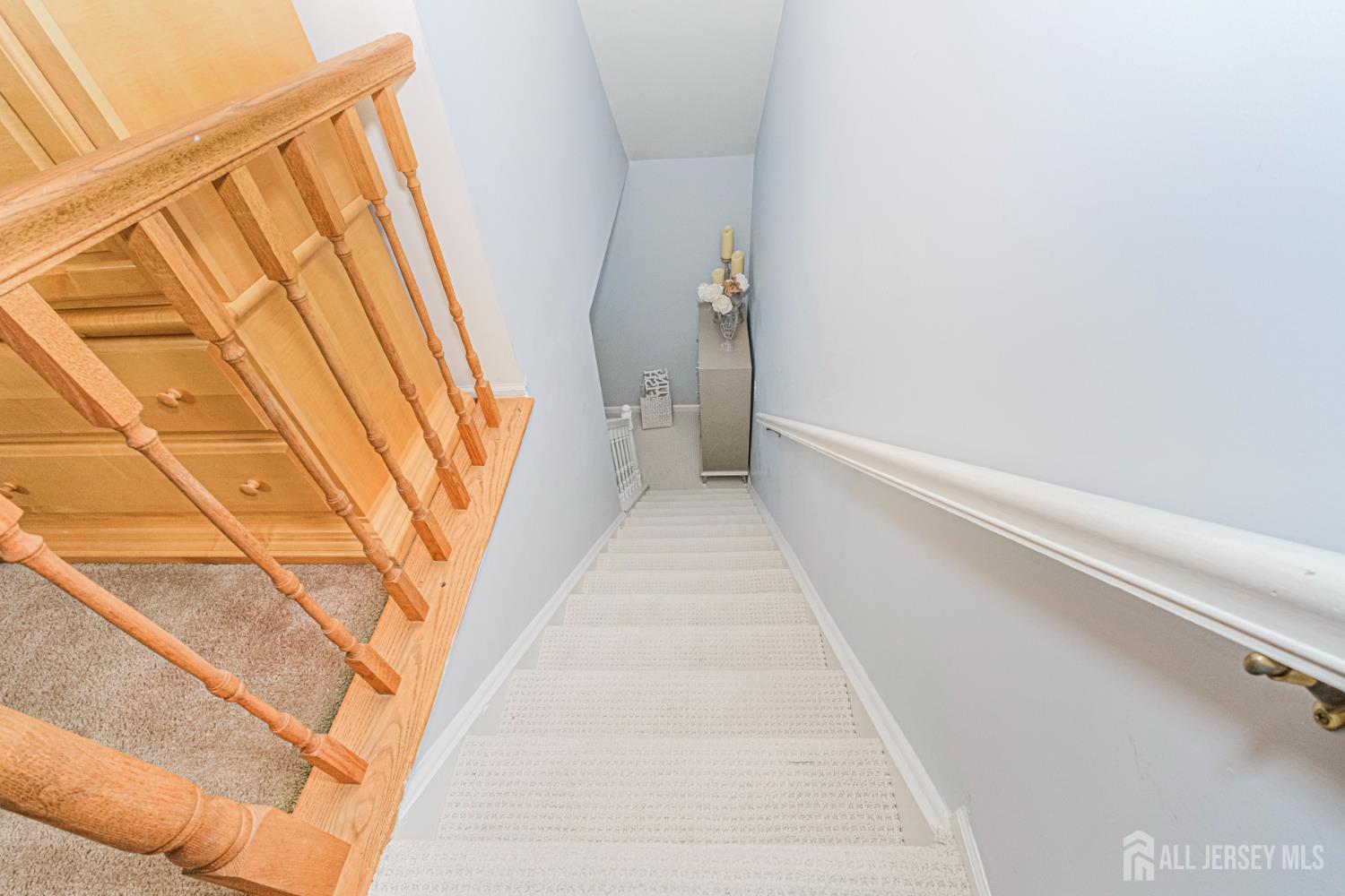 4 Shilling Way Jackson NJ 08527