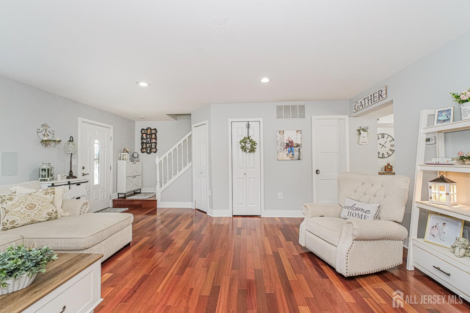 4 Shilling Way Jackson NJ 08527