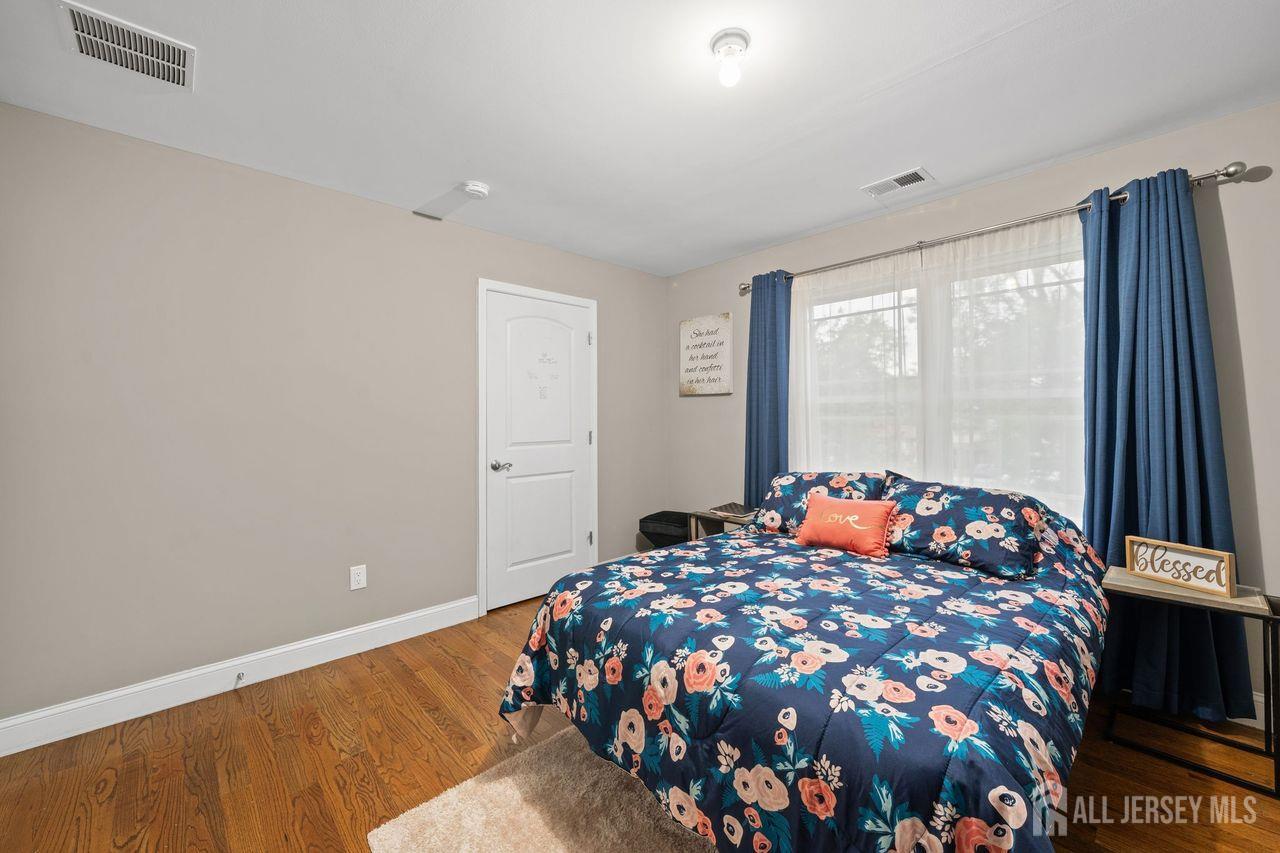 628 New Dover Road Colonia NJ 07067