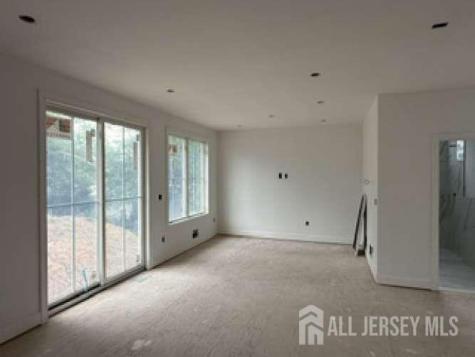 86 Essex Avenue Metuchen NJ 08840