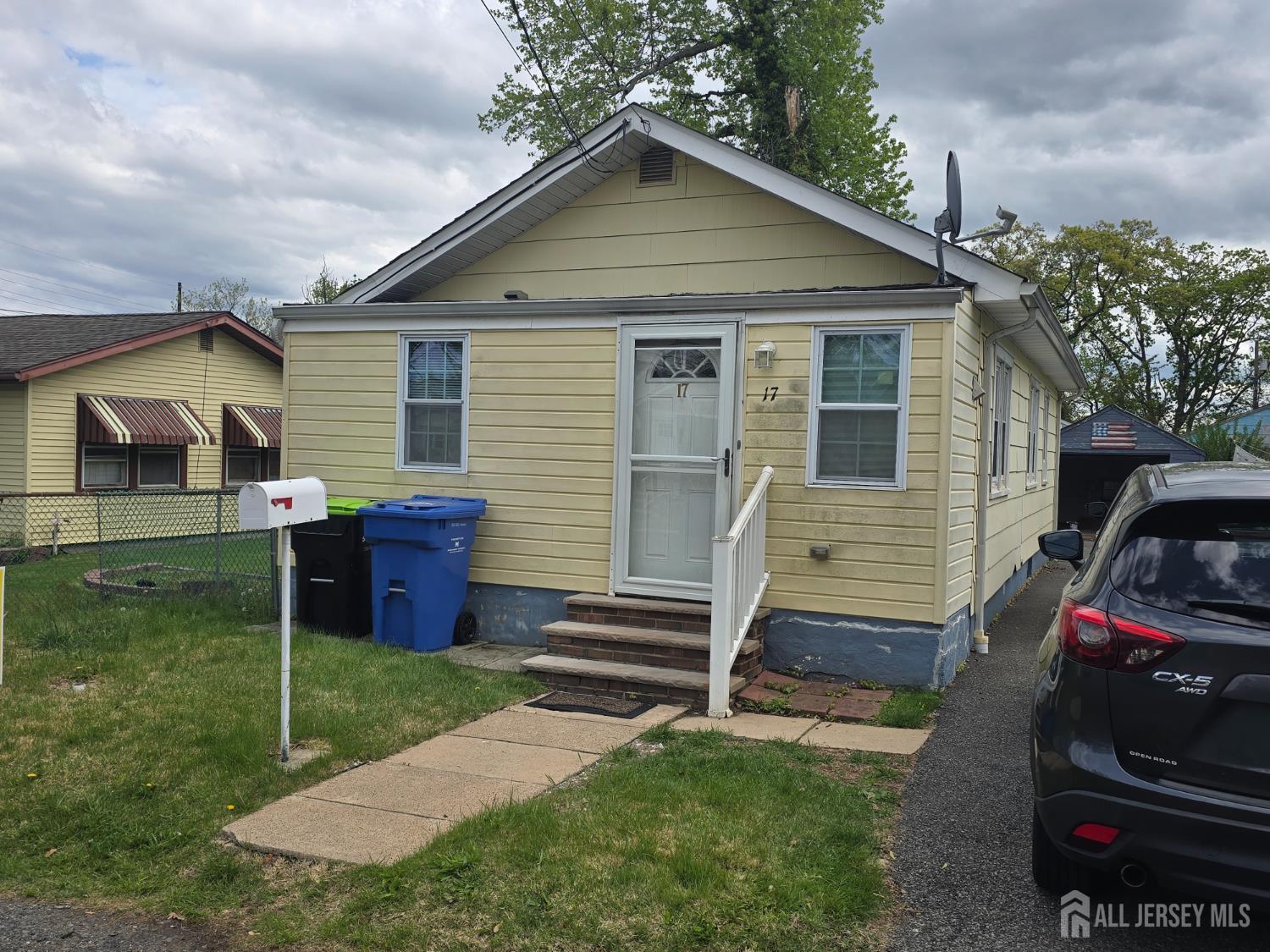 17 Birchwood Drive Old Bridge NJ 07735